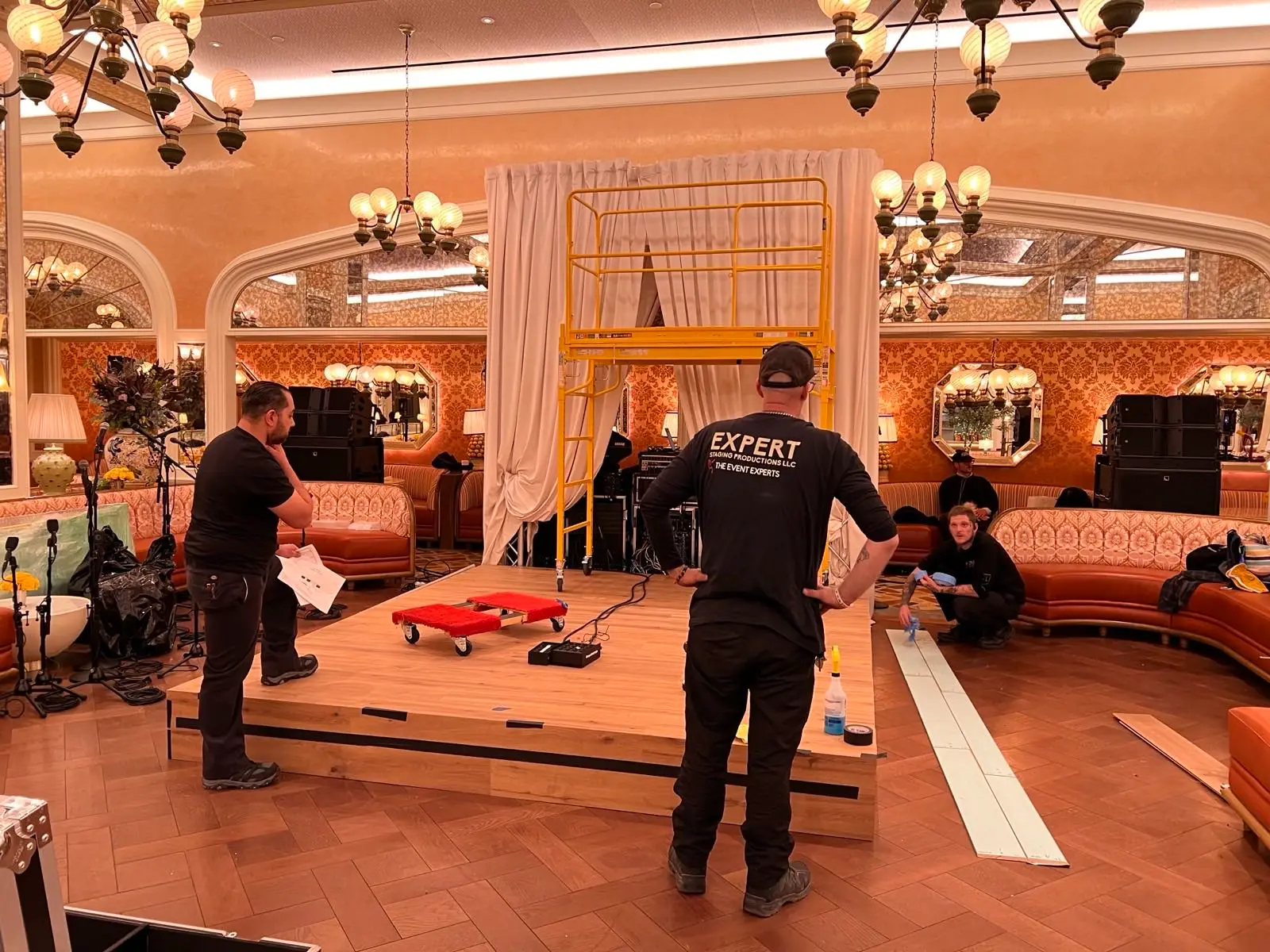 Expert Staging crew building stage on-site